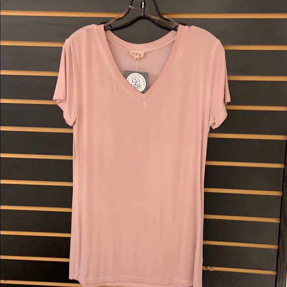 V neck tee